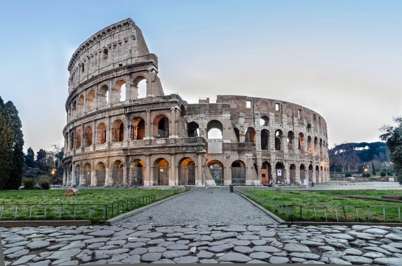 Roma Central Studio 外观 照片